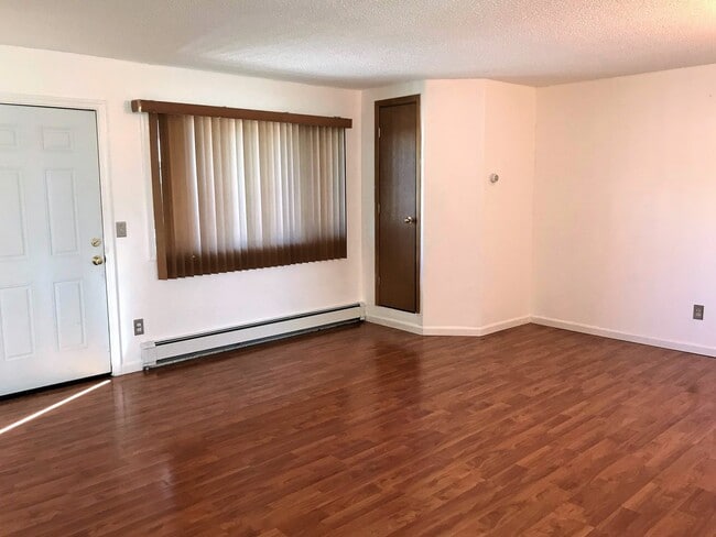 1531 Northview Dr in Anchorage, AK - Building Photo - Building Photo