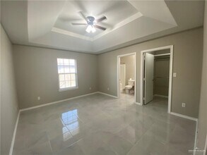 11 Ibis Ave in McAllen, TX - Building Photo - Building Photo