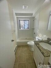 15 Chester St in Cambridge, MA - Foto de edificio - Building Photo