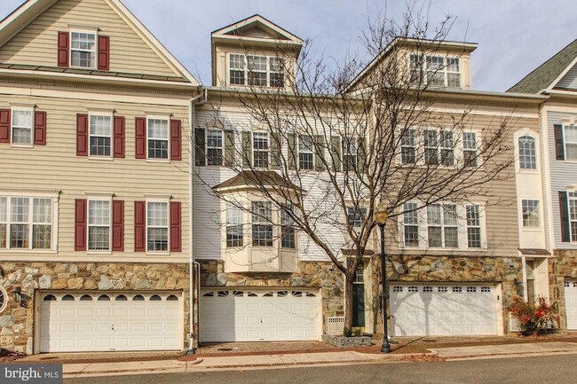 property at 5112 Knapp Pl