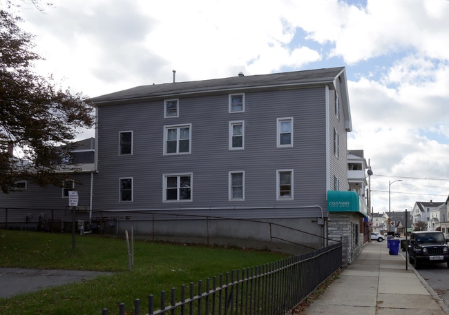 1632-1636 S Main St in Fall River, MA - Building Photo - Building Photo