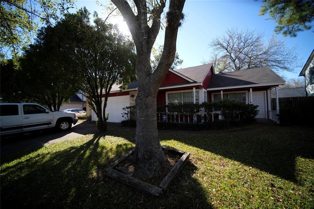 12051 Spring Grove Dr Photo