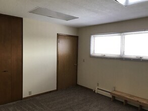 1618 Maple Grove Rd in Duluth, MN - Building Photo - Building Photo