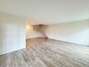 7936 Playmor Terrace in San Diego, CA - Building Photo - Building Photo