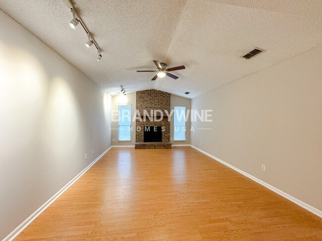 14280 Falconhead Dr in Jacksonville, FL - Building Photo - Building Photo