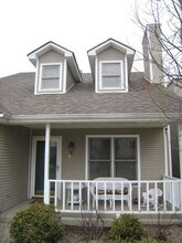 3696 Cottage Cir in Lexington, KY - Building Photo - Building Photo