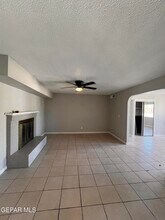 2325 Ken Venturi Ln in El Paso, TX - Building Photo - Building Photo