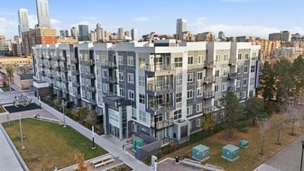 Park Ave - Westrich Group of Properties in Edmonton, AB - Building Photo