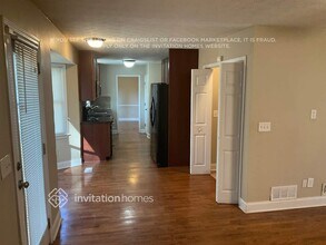 3240 Wakefield Dr in Decatur, GA - Building Photo - Building Photo