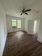 236 NE 28th St in Miami, FL - Building Photo - Building Photo