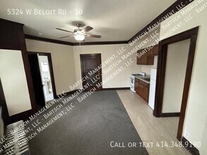 5324 Beloit Rd in West Milwaukee, WI - Building Photo - Building Photo