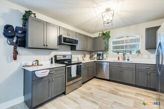 531 Wind Murmur in New Braunfels, TX - Building Photo - Building Photo