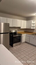 6654 Maywood Ave-Unit -A in Raytown, MO - Building Photo - Building Photo