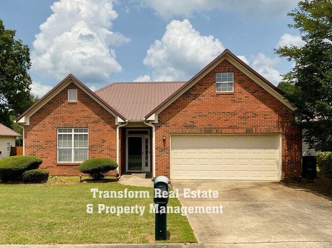 property at 224 Lakewood Cir