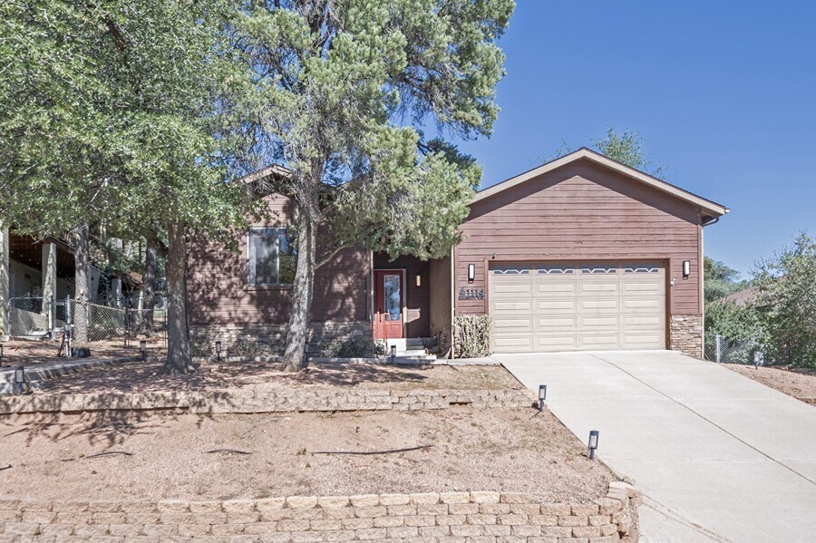 1114 N Bavarian Way in Payson, AZ - Foto de edificio