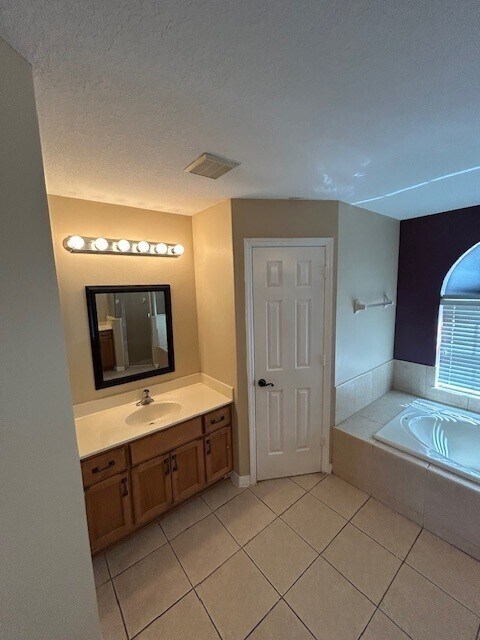 4410 Winrun Ct in St. Cloud, FL - Building Photo - Building Photo