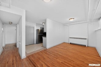 4430 W 35th Ave in Denver, CO - Foto de edificio - Building Photo