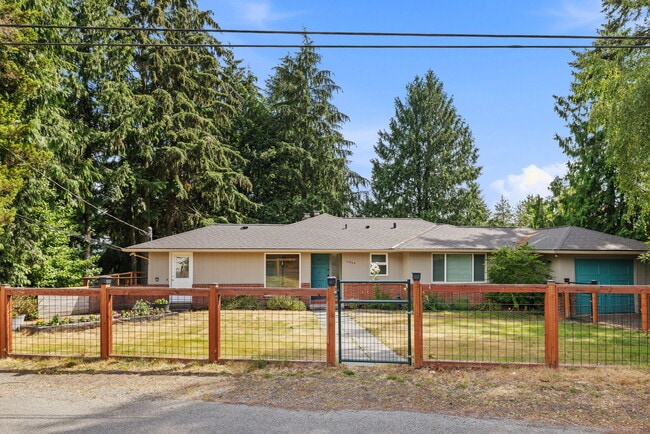 property at 11954 Exeter Ave NE