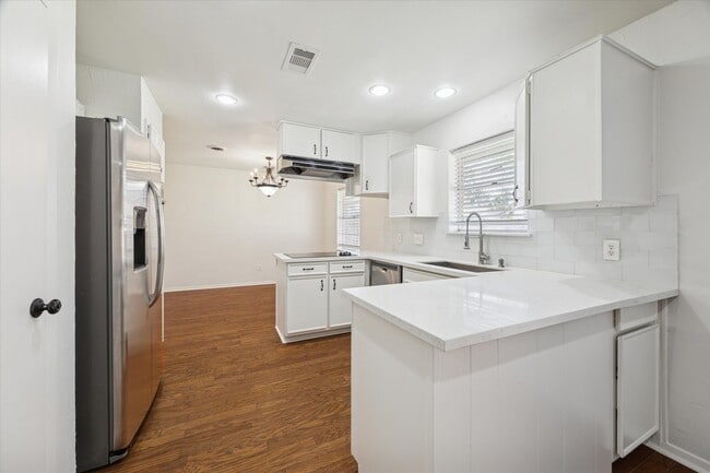 9642 Judalon Ln in Houston, TX - Building Photo - Building Photo