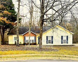 2237 Alton Frank Way in Dacula, GA - Building Photo