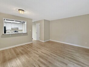 3730 Old Flowery Branch Rd in Oakwood, GA - Building Photo - Building Photo