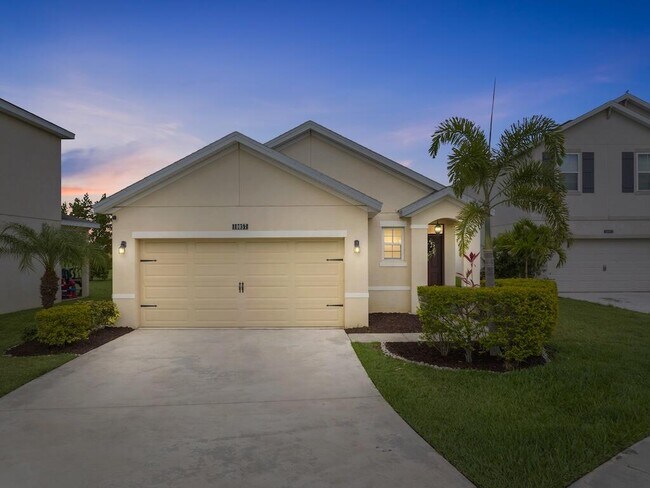 10057 SW Newberry Ave in Port St. Lucie, FL - Building Photo - Building Photo