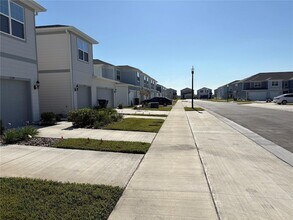 2586 Winsome Wy in Davenport, FL - Building Photo - Building Photo