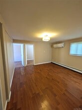 50 Sand St in Massapequa, NY - Building Photo - Building Photo