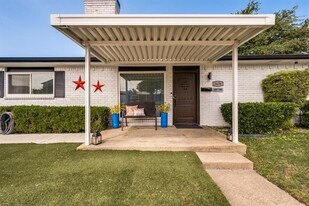 3636 Hopetown Dr in Dallas, TX - Building Photo