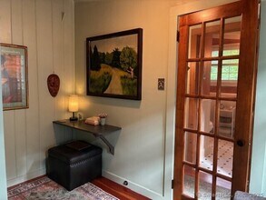 529 N Madison Rd in Guilford, CT - Building Photo - Building Photo