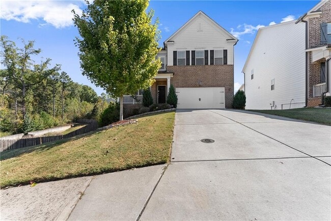 156 Round Pond Dr in Lilburn, GA - Building Photo - Building Photo