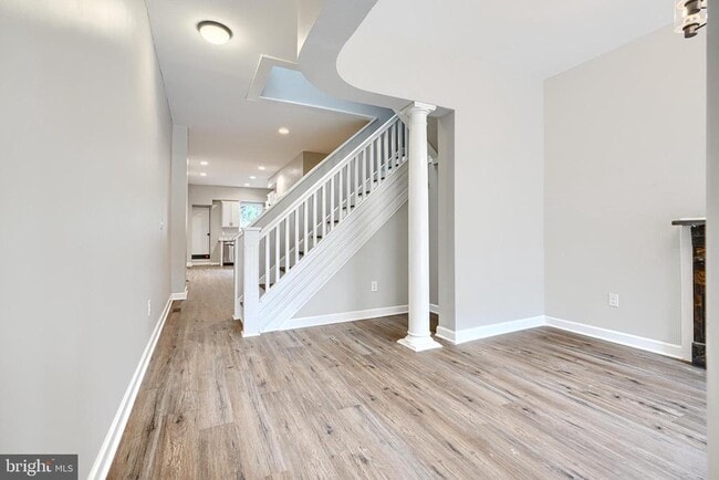 property at 1704 E Lafayette Ave