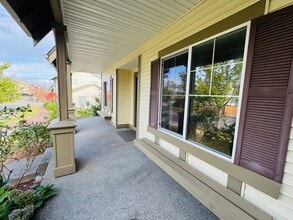 5330 Larrabee Way in Mount Vernon, WA - Building Photo - Building Photo