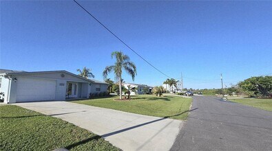 1153 Clark St in Englewood, FL - Building Photo - Building Photo