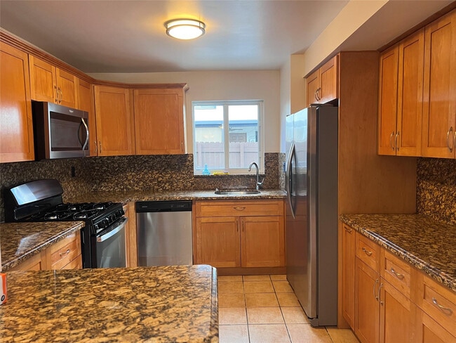 6600 SW 113th Ave in Miami, FL - Building Photo - Building Photo