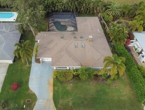 416 Sunset Dr in Venice, FL - Building Photo - Building Photo