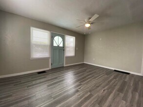 215 N Oleander Ave in Daytona Beach, FL - Building Photo - Building Photo