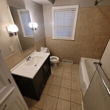 215 N 12th St in Wausau, WI - Building Photo - Building Photo