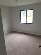 4215 Manhattan E, Unit 4215 in Traverse City, MI - Building Photo - Building Photo