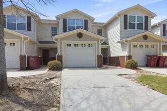 551 Wingspan Way in Crestview, FL - Building Photo - Building Photo