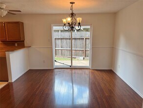 7331 Burkridge Dr in Houston, TX - Building Photo - Building Photo