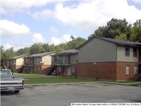 Greenwood Forest Apartments in Baker, LA - Building Photo - Building Photo