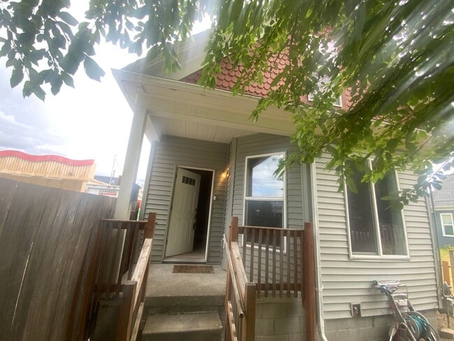 1209 S M St in Tacoma, WA - Building Photo - Building Photo