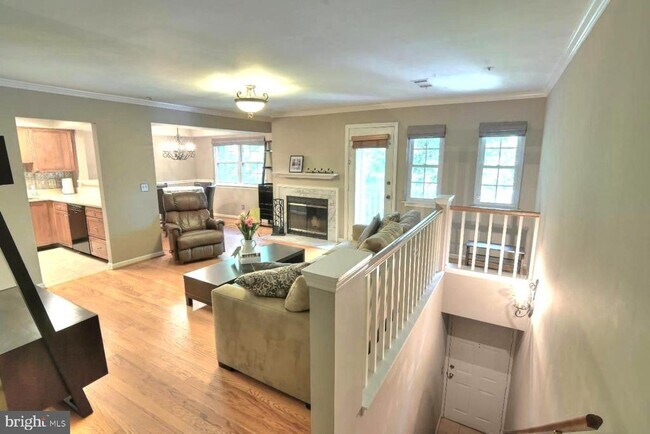 property at 5704 Chapman Mill Dr