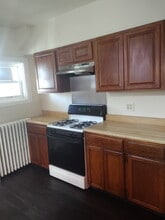 1607 Derry St in Harrisburg, PA - Building Photo - Building Photo