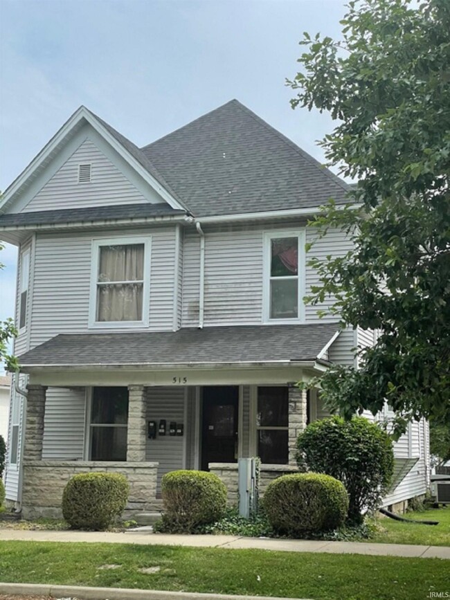 property at 515 W Kirkwood Ave