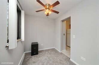 1660 Green Bay Rd in Highland Park, IL - Building Photo - Building Photo