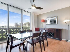 1801 Lavaca St in Austin, TX - Building Photo - Building Photo