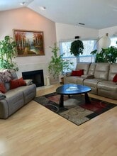 2545 Live Oak Ln in Buffalo Grove, IL - Building Photo - Building Photo