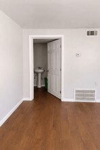 1901 40th St in Galveston, TX - Foto de edificio - Building Photo